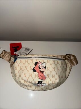 MLB x Disney Monogram New York Yankees Logo Hip Sack